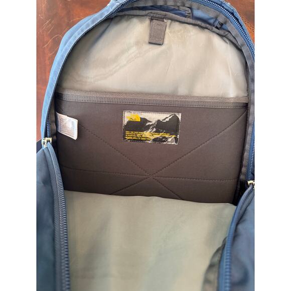 The North Face Borealis Classic - Shady Blue Bandana Backpack - Picture 5 of 9